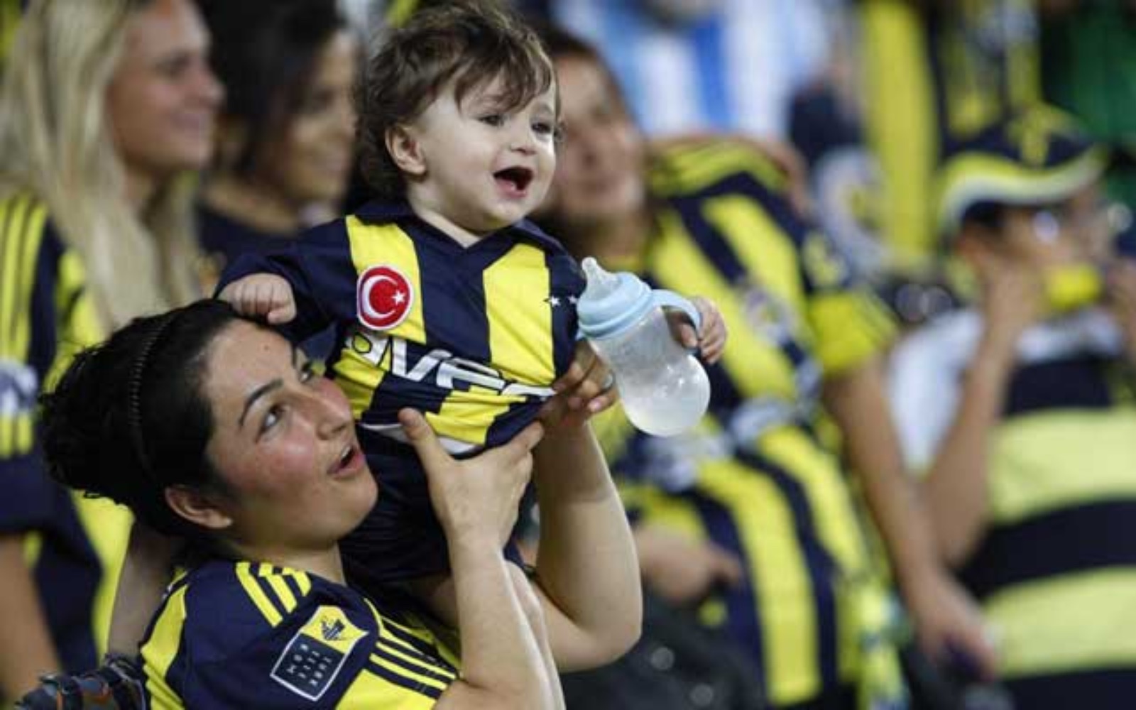 What sports teams got right and wrong on Mother’s Day content